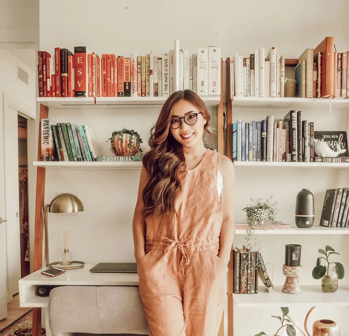 10 Minimalist Outfits for Fall