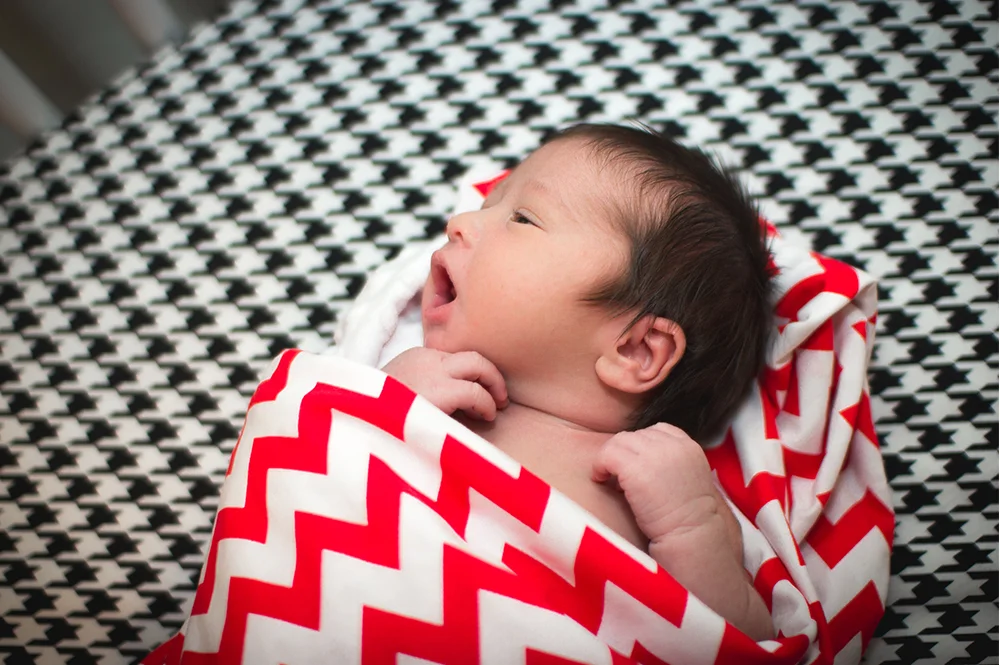 Newborn home seesion az 4