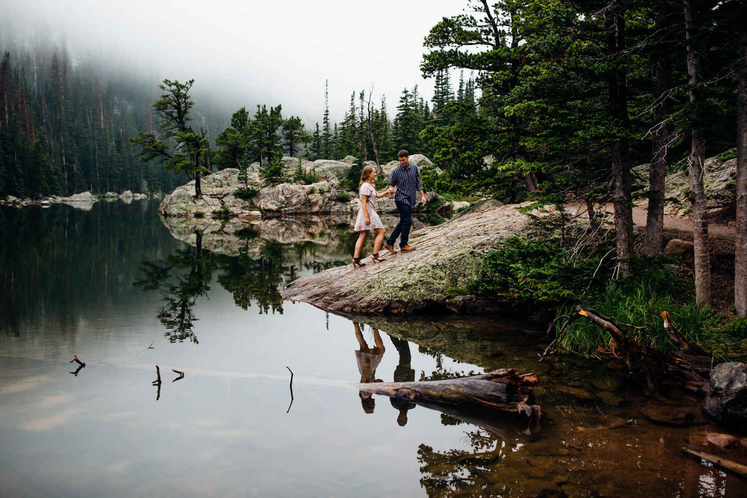 Foggy Colorado Engagement Session -12.jpg