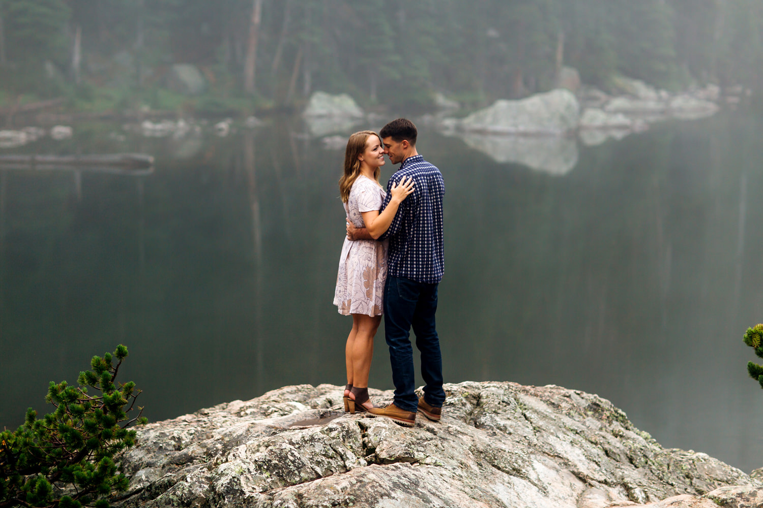 Foggy Colorado Engagement Session -18.jpg