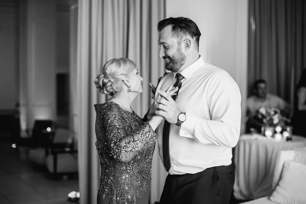 the ambassador hotel chicago wedding-146.jpg