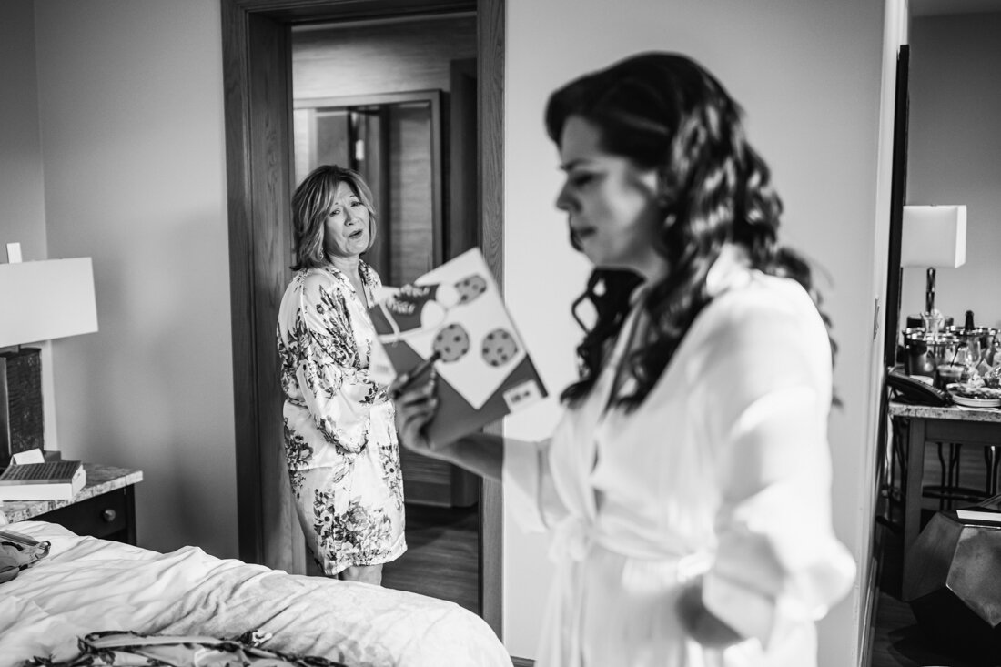 Getting_Ready_Denver_Wedding_Photographer -100.jpg