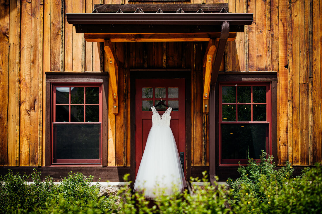 Getting_Ready_Denver_Wedding_Photographer -83.jpg