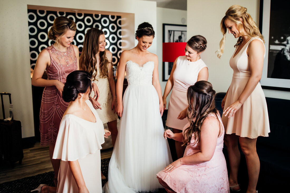 Getting_Ready_Denver_Wedding_Photographer -36.jpg