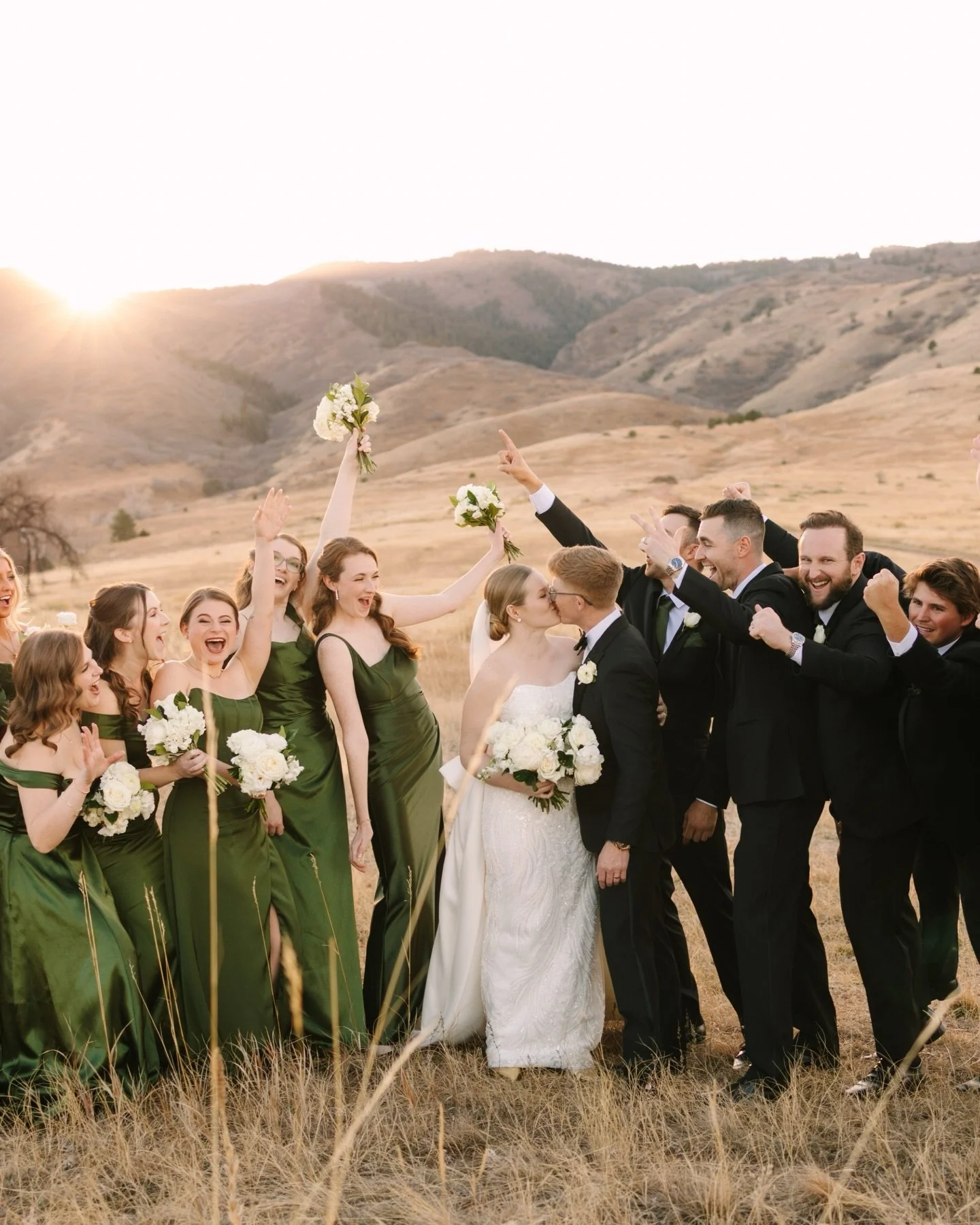 No venue we know better than the beautiful @themanorhouseco 🖤

So many weddings to share from these past few months. Finally caught up on all our fall edits and can share what we have been capturing 😍

Congrats Maddie &amp; Alex 🫶🏼

Photos by our