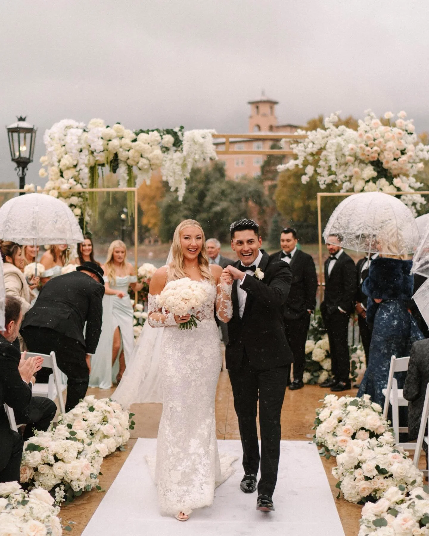 There is no snow in Denver, but this wedding is fact it still does snow here sometimes 🙃

At least in Colorado Springs @thebroadmoor on your wedding day in late October. Can never forget this wedding day, no one was really prepared for a huge snowfa