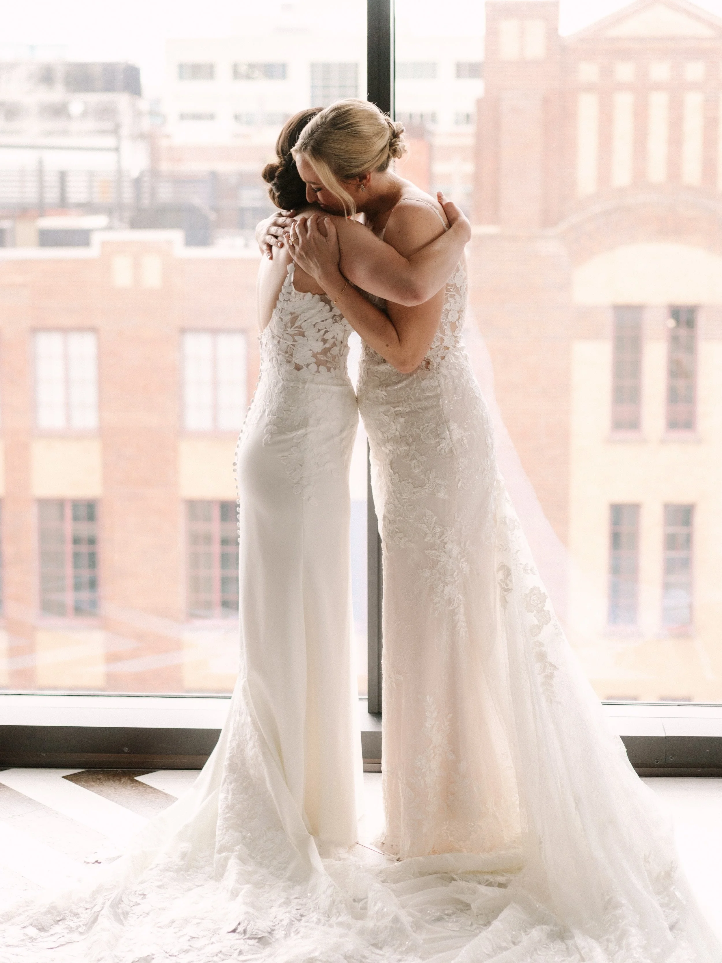 These two wrote long thoughtful letters to every single one of their guests (even their dog 🥲) and surprised them with the letters at their reception. It was so special, they are so special.

I felt so honored to be their photographer&hellip;I too g