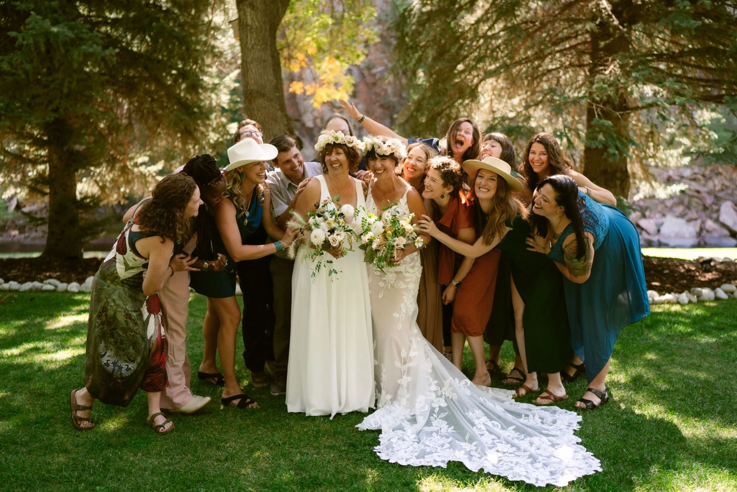 Lyons River Bend Wedding.jpg