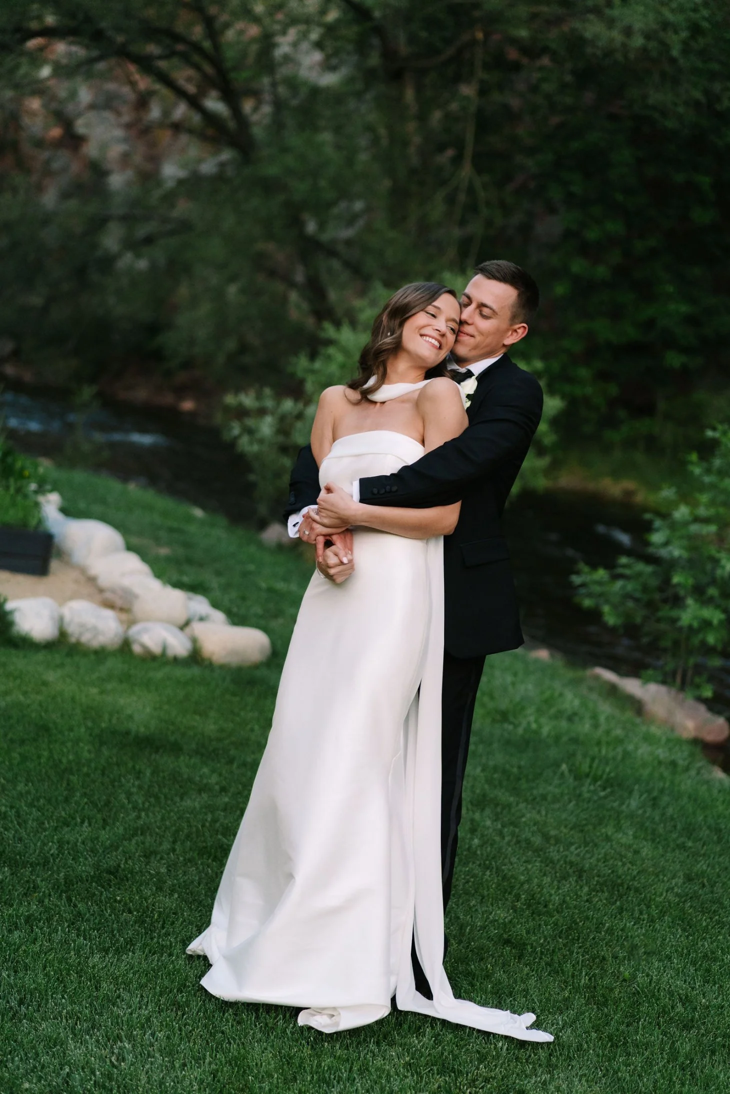 Lyons River Bend Wedding 7.jpg