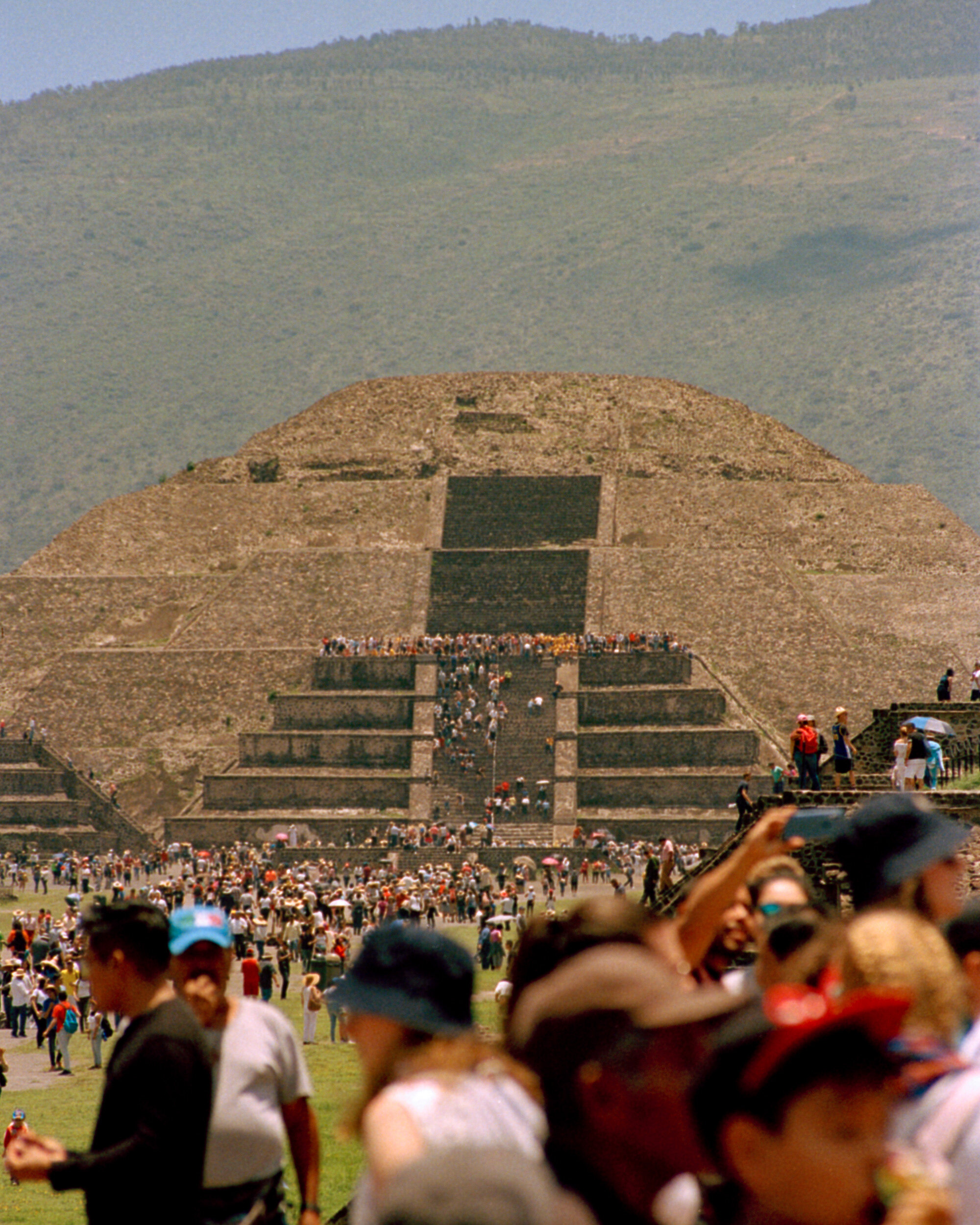 Teotihuacan-Pyramids-005.jpg
