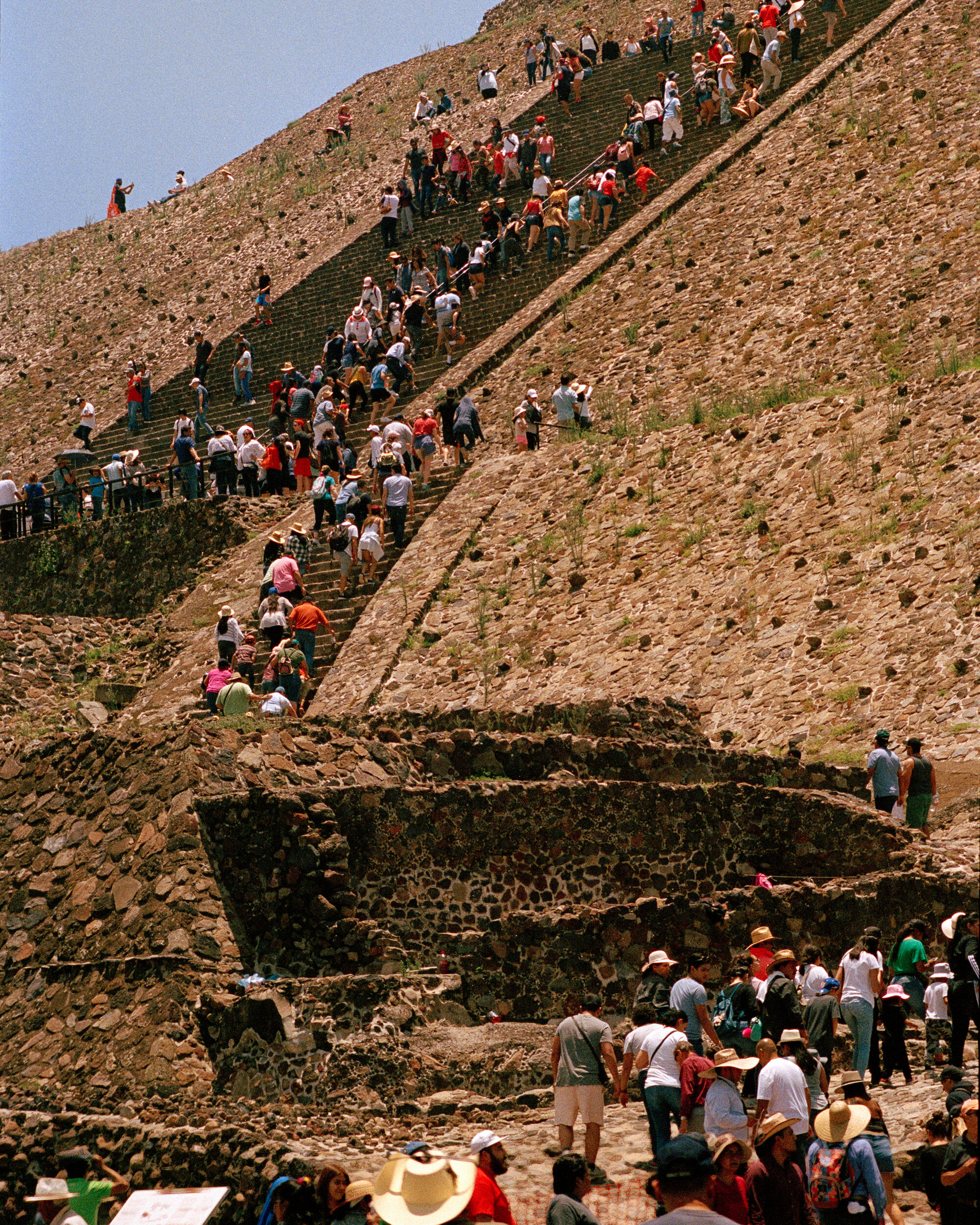 Teotihuacan-Pyramids-018.jpg