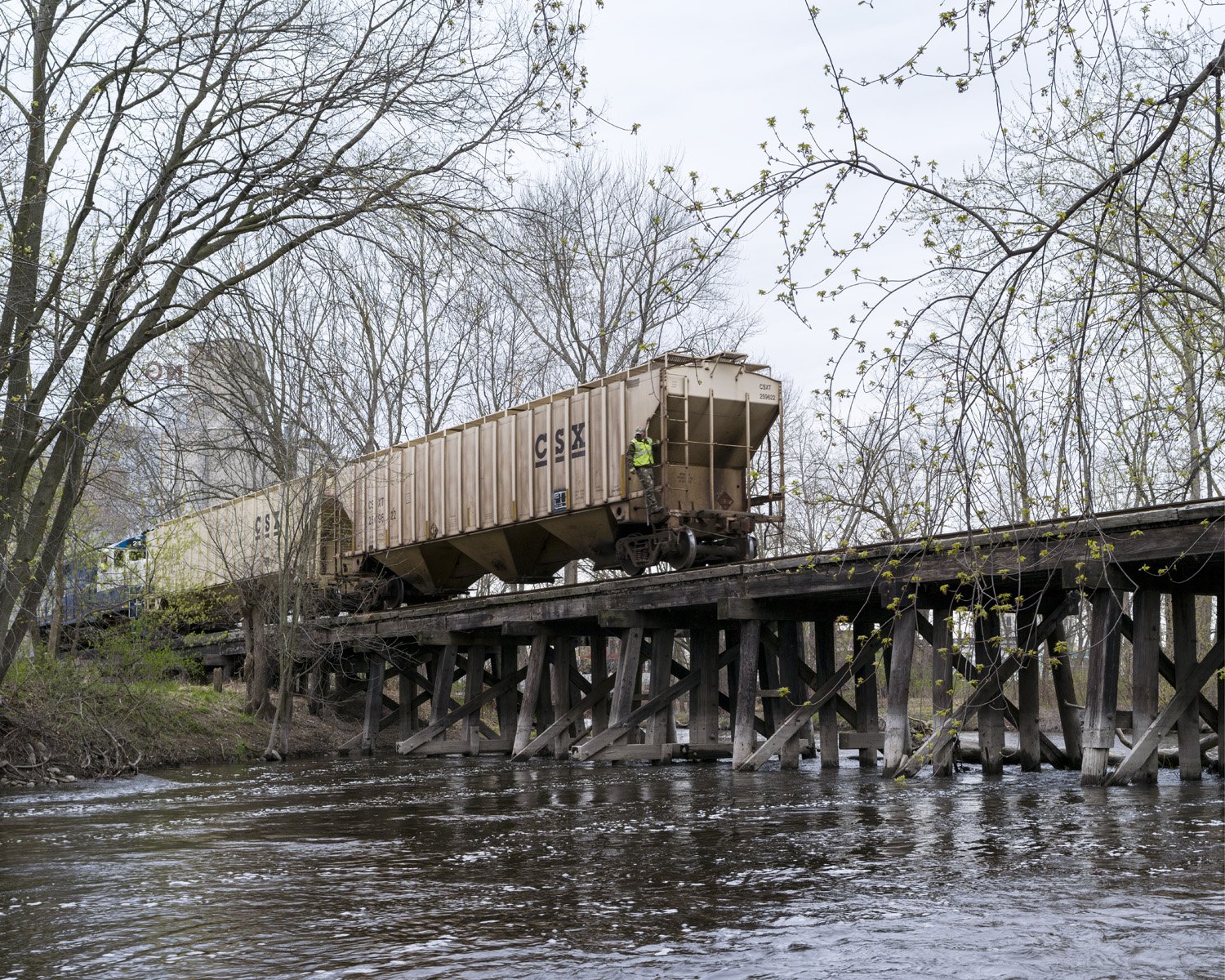 05-05-2014_Train crossing the Flat River in Lowell, MI. 2014.jpg