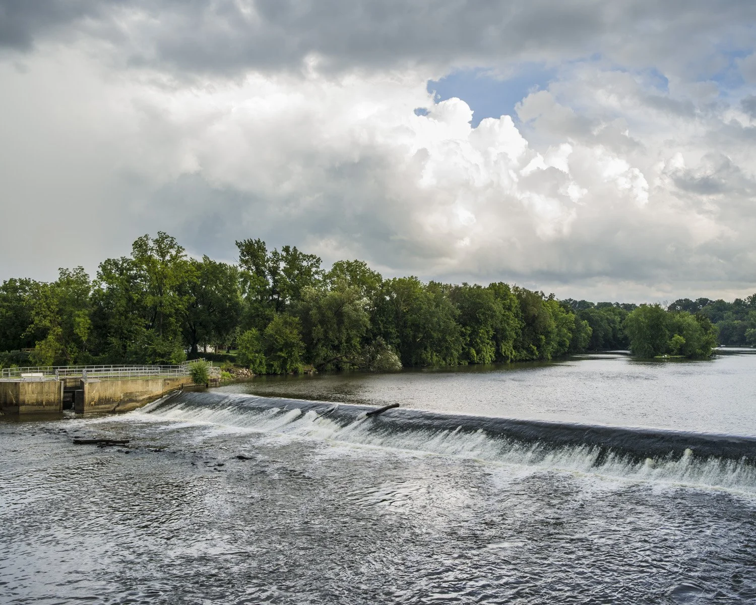 2014-08-30_Lyons Dam, Lyons MI 2014.jpg