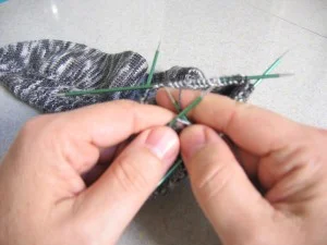 Knitting with size 0 US needles
