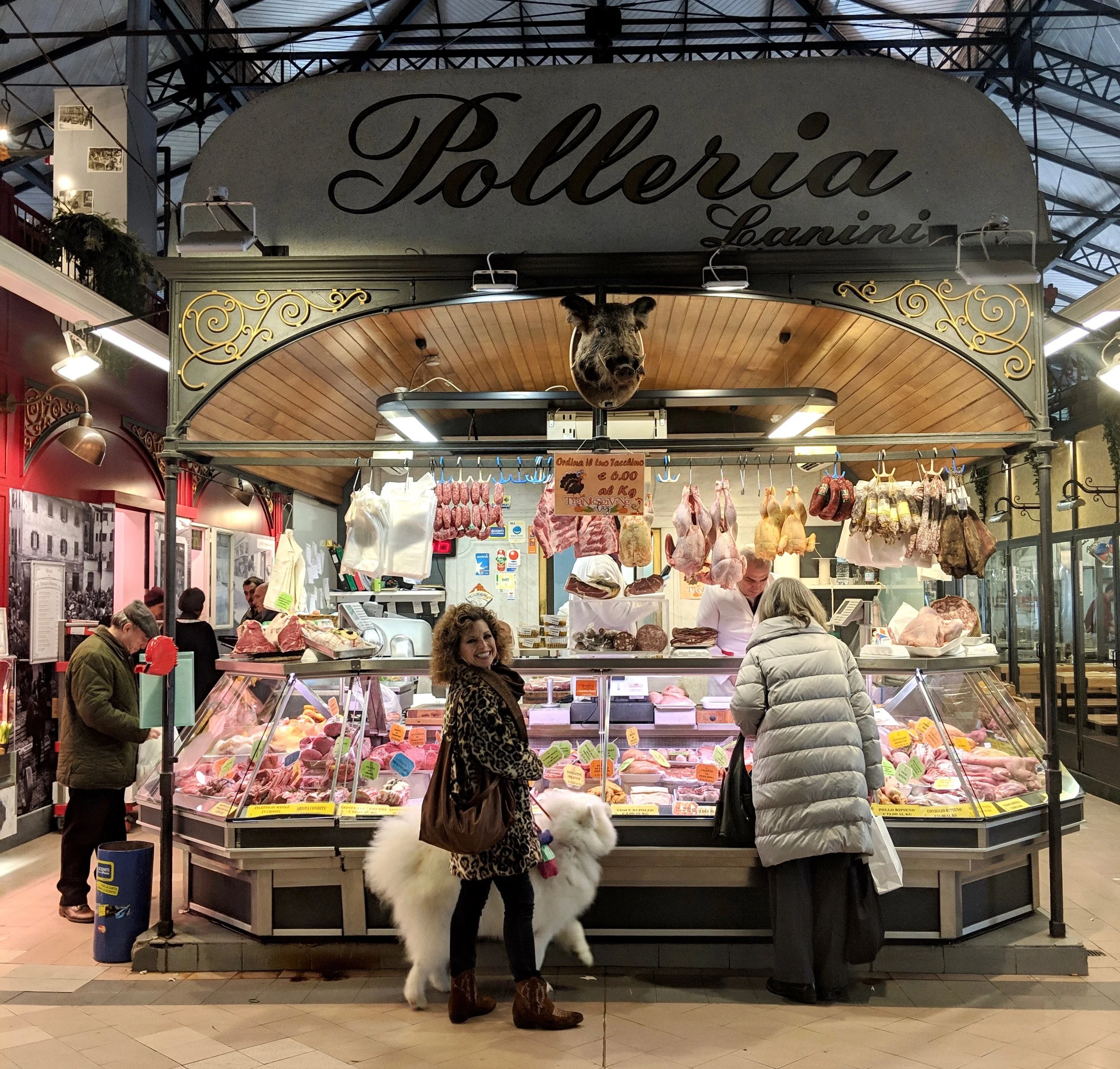 At Mercato Sant’Ambrogio ordering our tacchino for Ringraziamento. (Yes, dogs are allowed inside…) The tacchino (turkey), which I thought would be the most daunting part to track down, was actually the easiest.