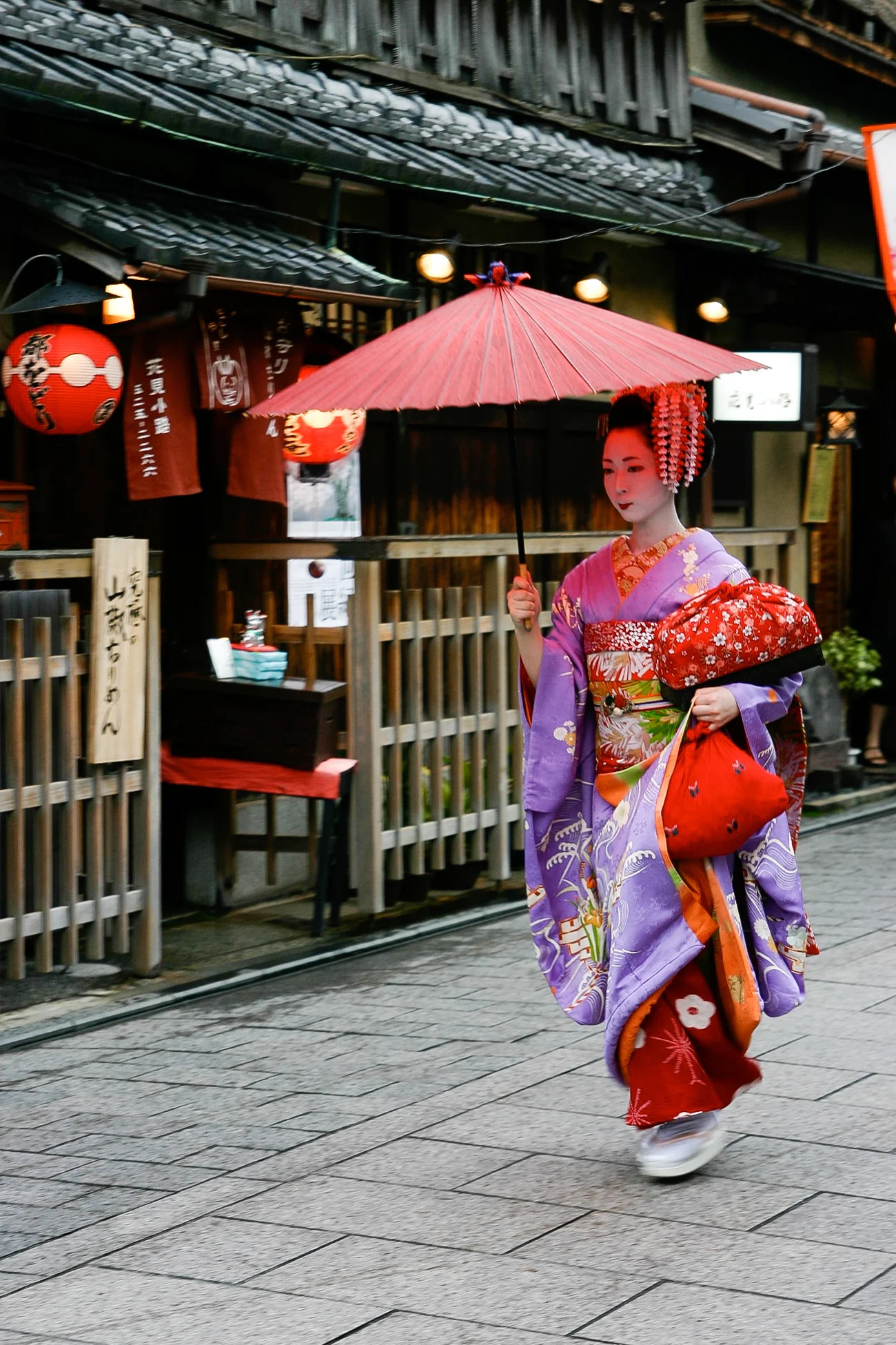 geisha-2.jpg