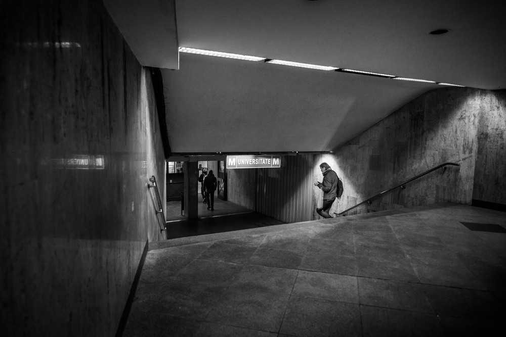 Street Photographer in Luxembourg | Catalin Burlacu Photography | www.ishootcolors.com | Black and White