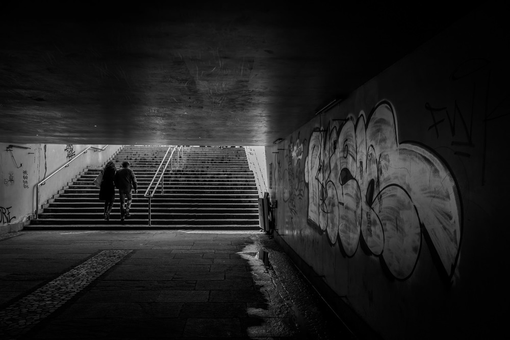 Street Photographer in Luxembourg | Catalin Burlacu Photography | www.ishootcolors.com | Black and White