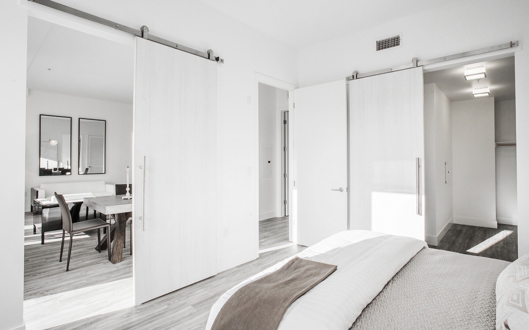 Gayley-Lindbrook-Apartments-Westwood-CA-1-Bedroom-Model-Unit-B-Bedroom-02 NEW FLOOR.jpg