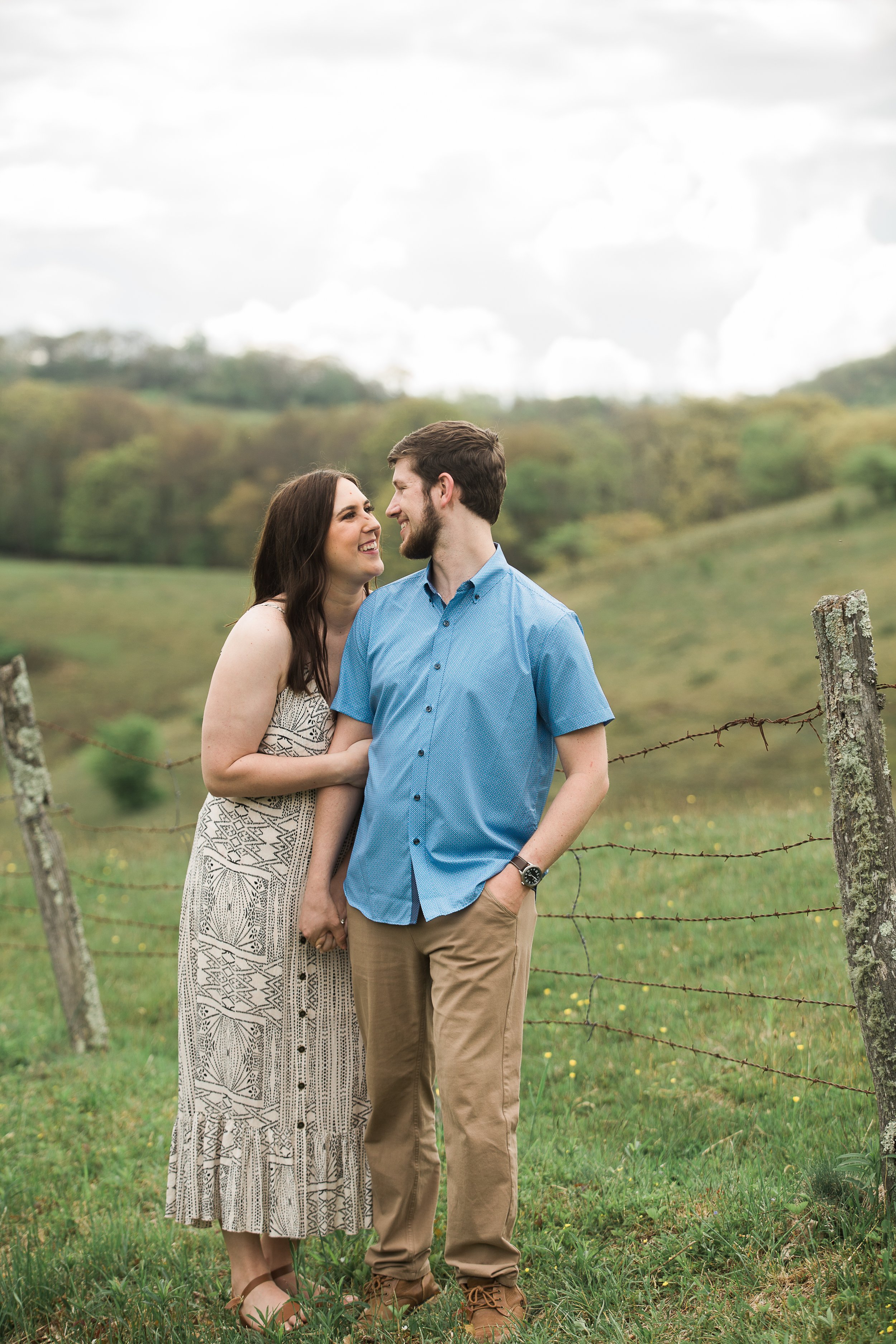 Kate & Grant Engagement preview (5 of 8).jpg