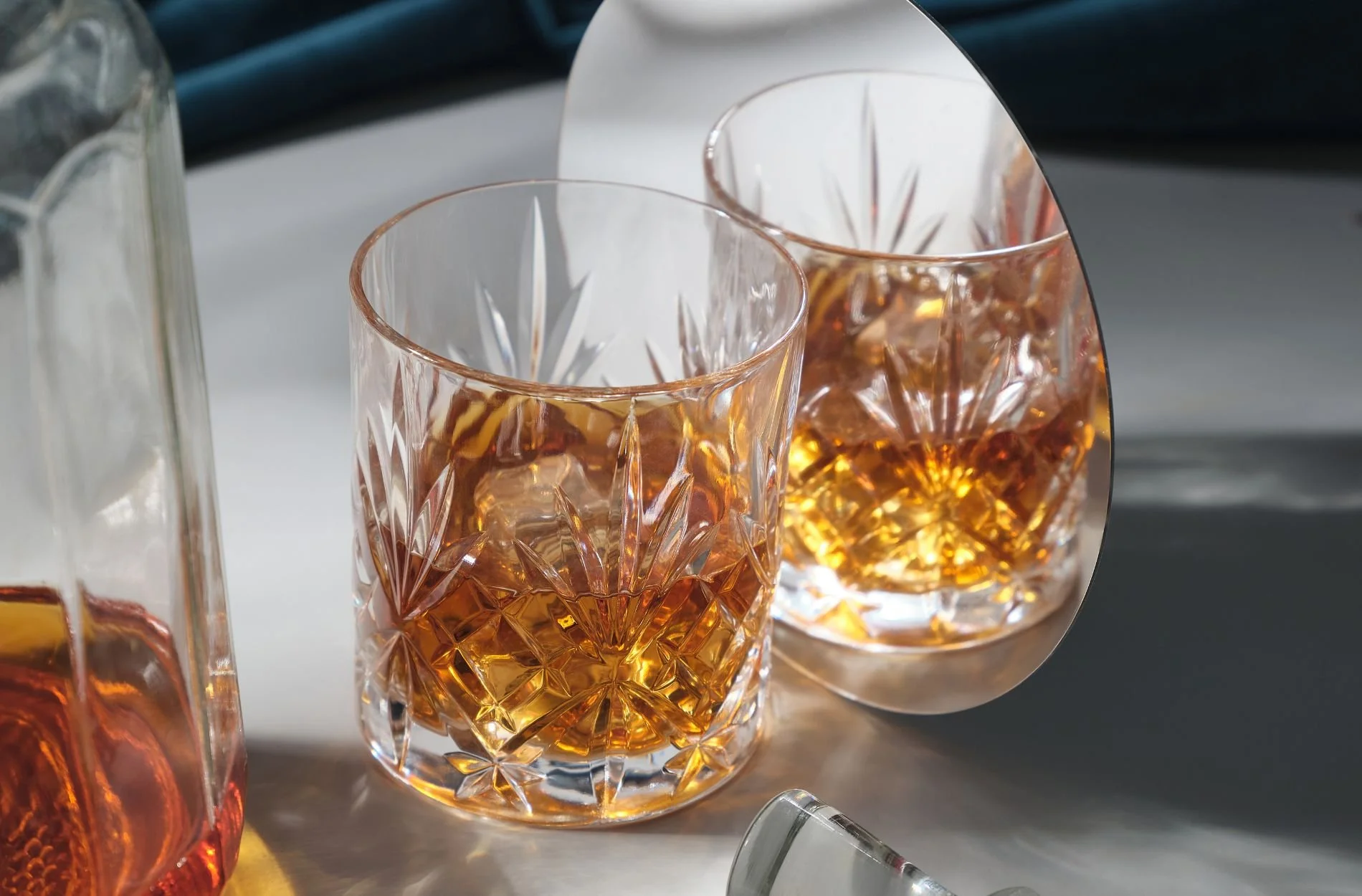 Valentine's Day Whiskey Glass Gift Guide