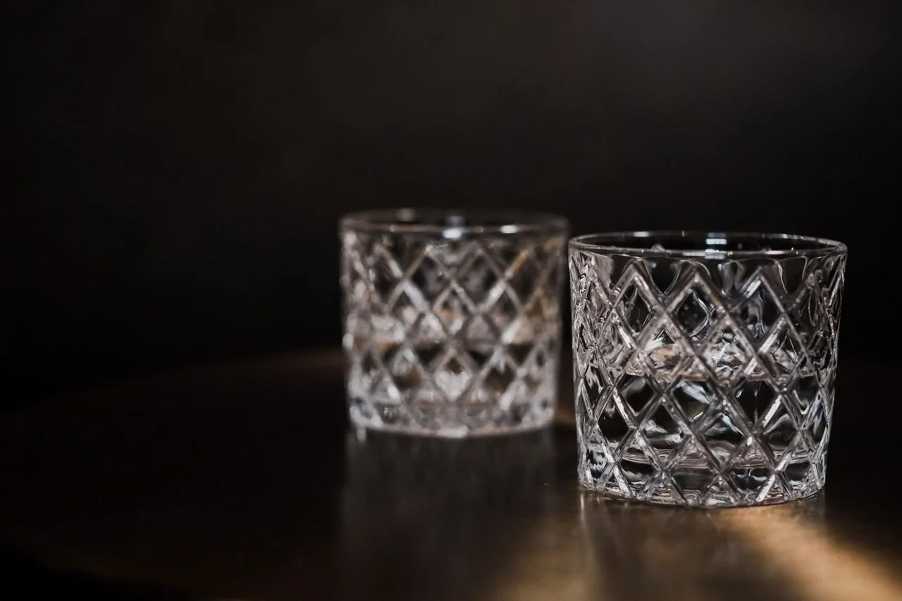 Mistakes to Avoid When Buying Hand Blown Whiskey Glasses