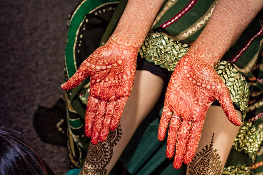 001_mehendi.jpg