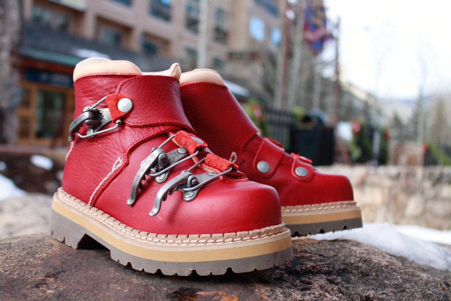 Colorado footwear sales