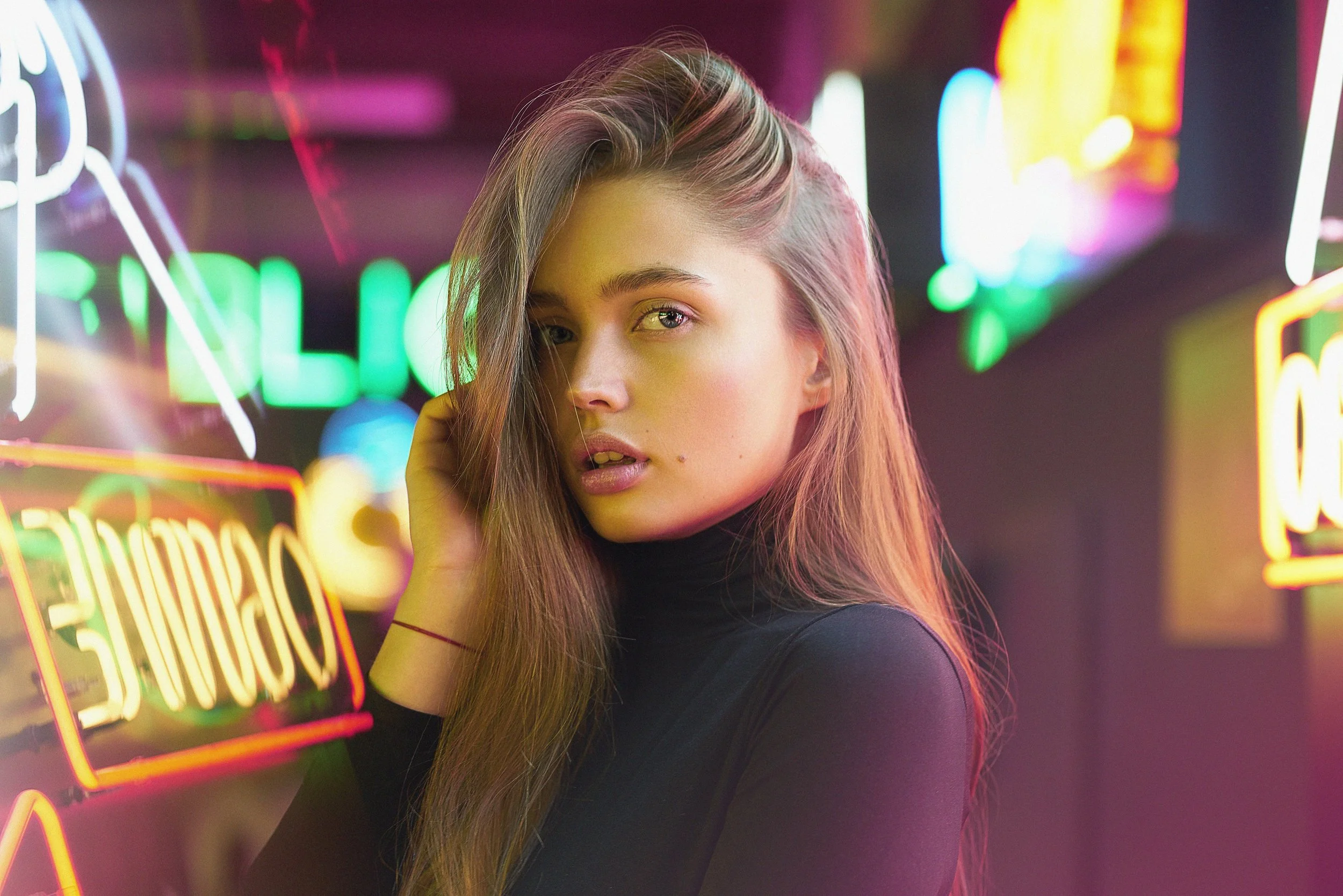 Olga-Warsaw-neon-shot-1.jpg