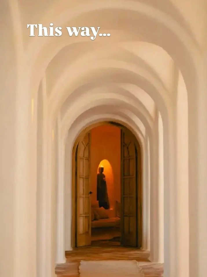 THIS WAY&hellip; PLEASE! 🙏 

This is the way to peace, cushions, quiet time, rest, aum! 

Yes please! 🙏 I&rsquo;d like to meditate here!

Yes, I know you can do it anywhere&hellip; but I&rsquo;d like to be here&hellip; just for a few days&hellip; i