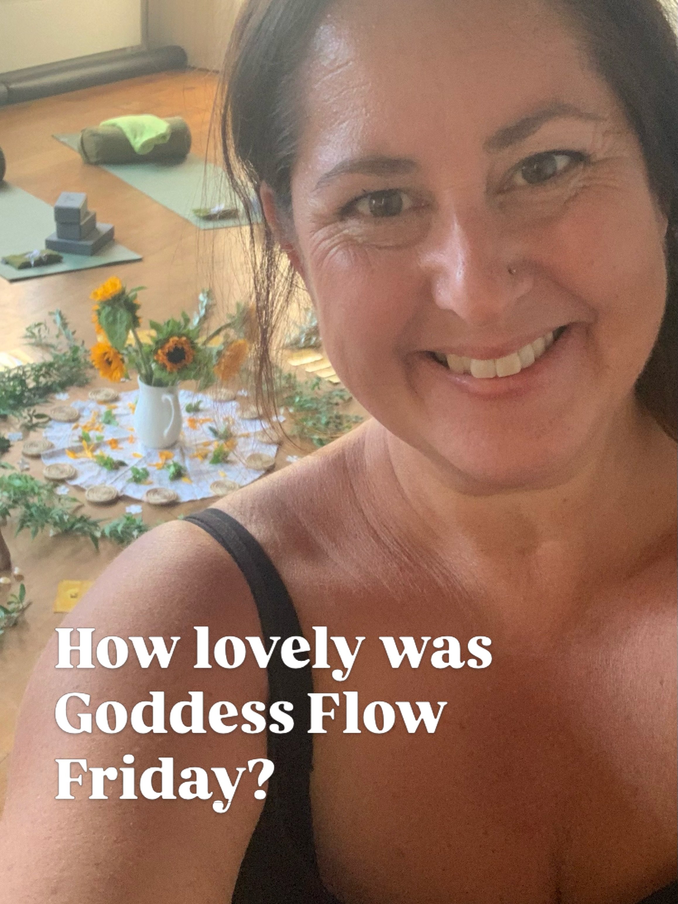 GODDESS FLOW FRIDAY ☀️ August ☀️ Lovely! 🥰 

All the good vibes in the room, all the right women, all the sense of support, all the yellow! 🌼 

We reflected on our year so far, what we&rsquo;ve achieved, what has grown because we have showed up for