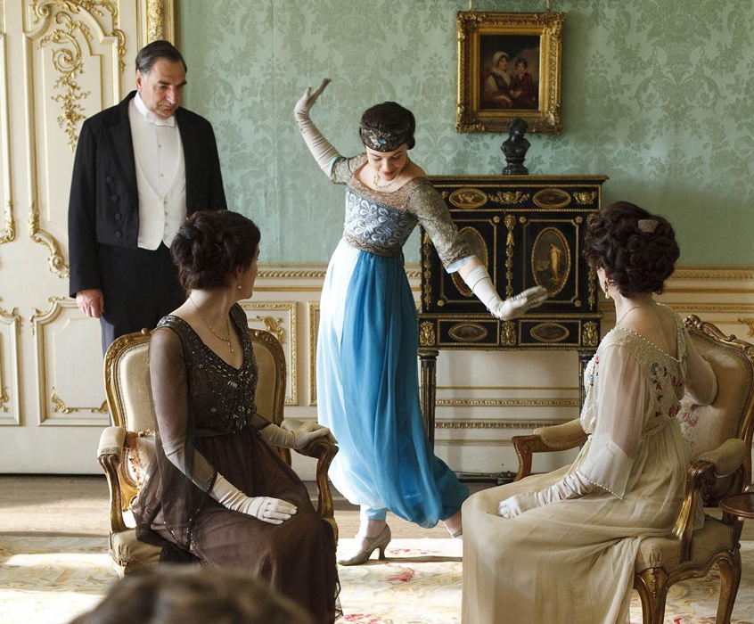 sybil-frock-downton.jpg