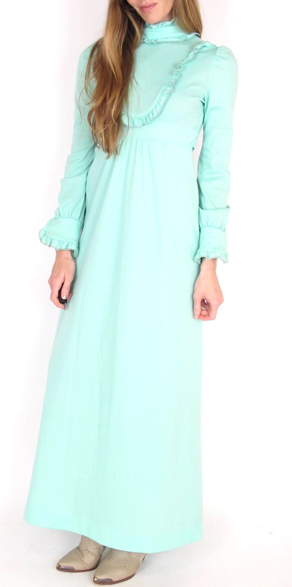 Vintage 70s Ruffle Winter Mint Long 