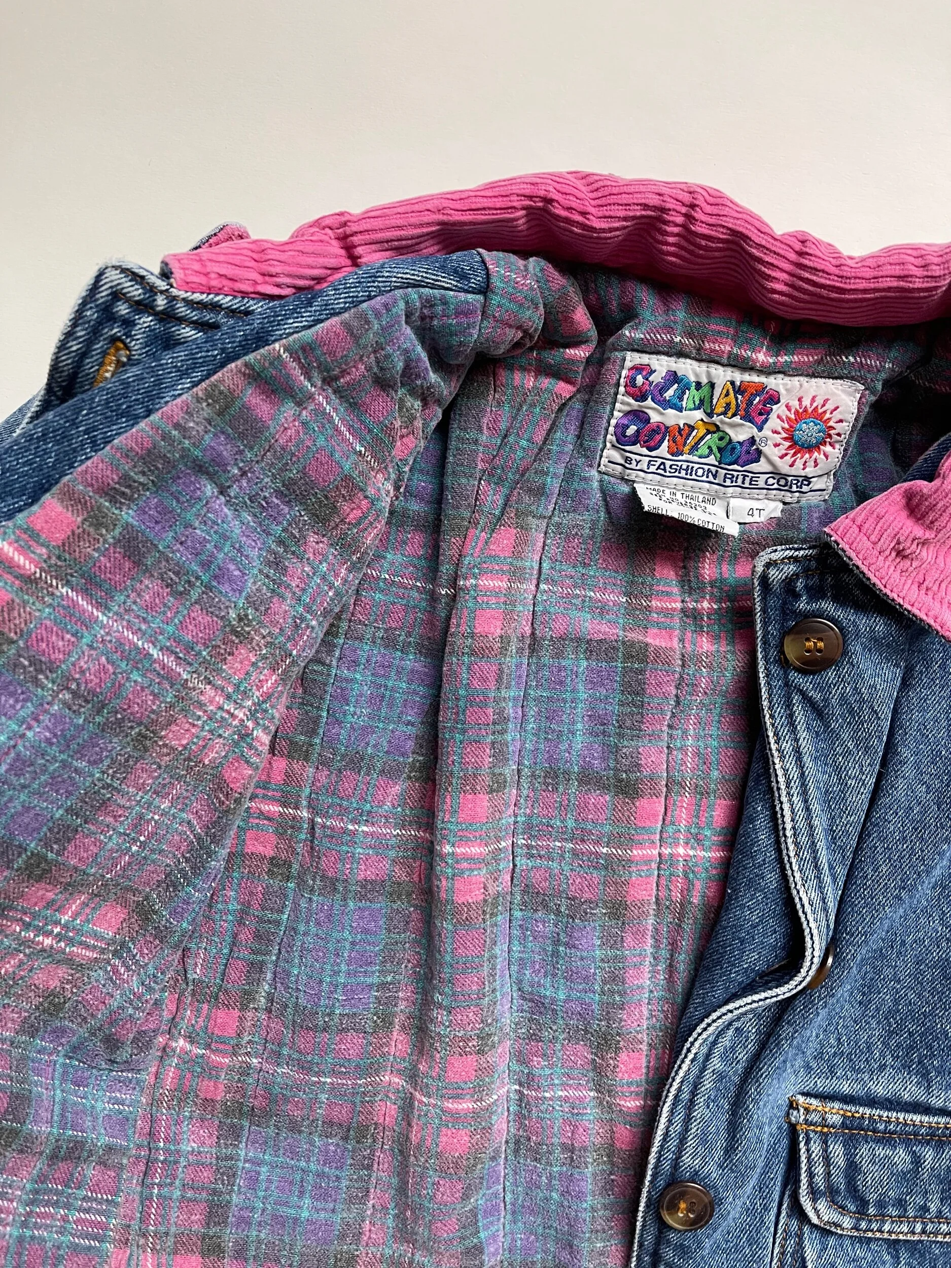 D01E8A3C-7885-47CA-8EDC-344C7E5DA8B8