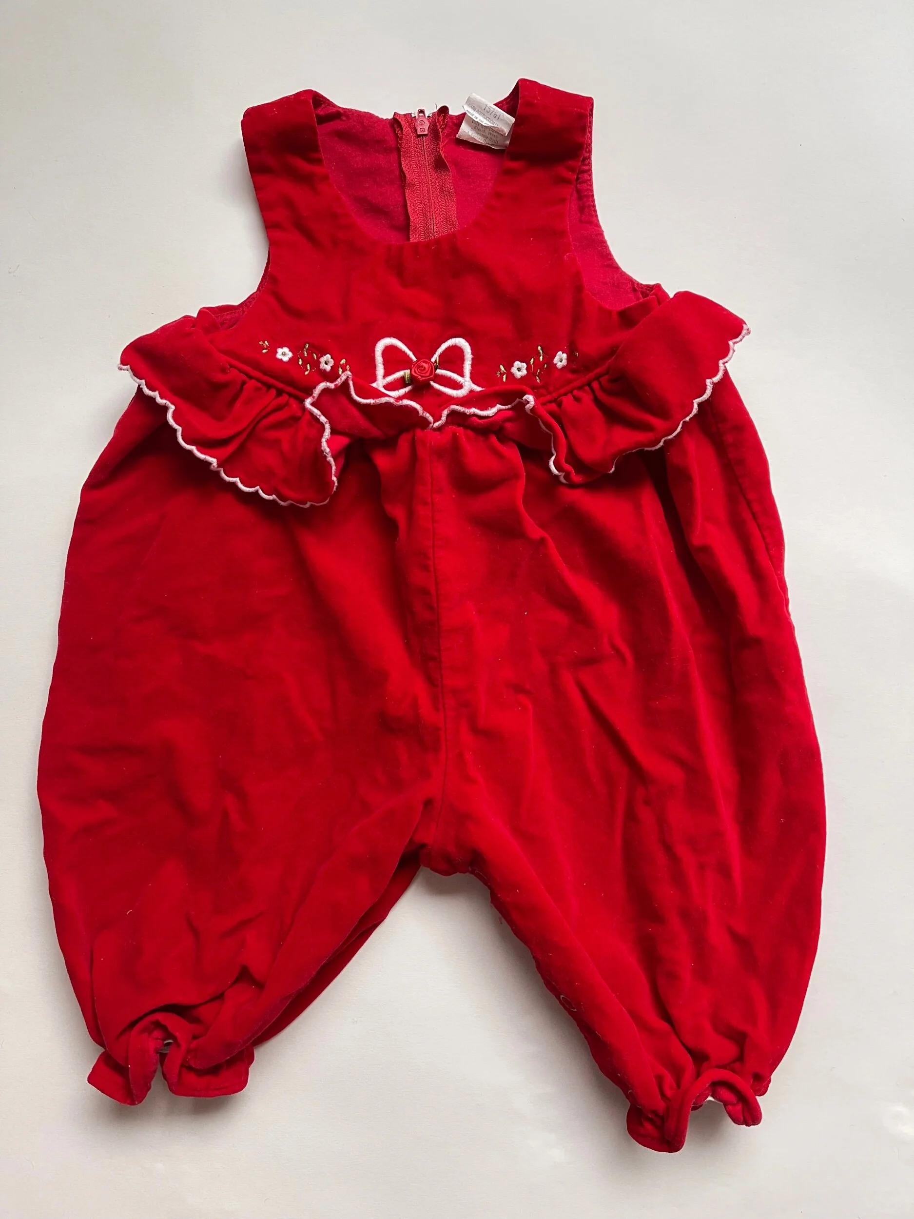 F0E2EFB2-33C0-4D3E-B6A4-7B0758D0BDB1