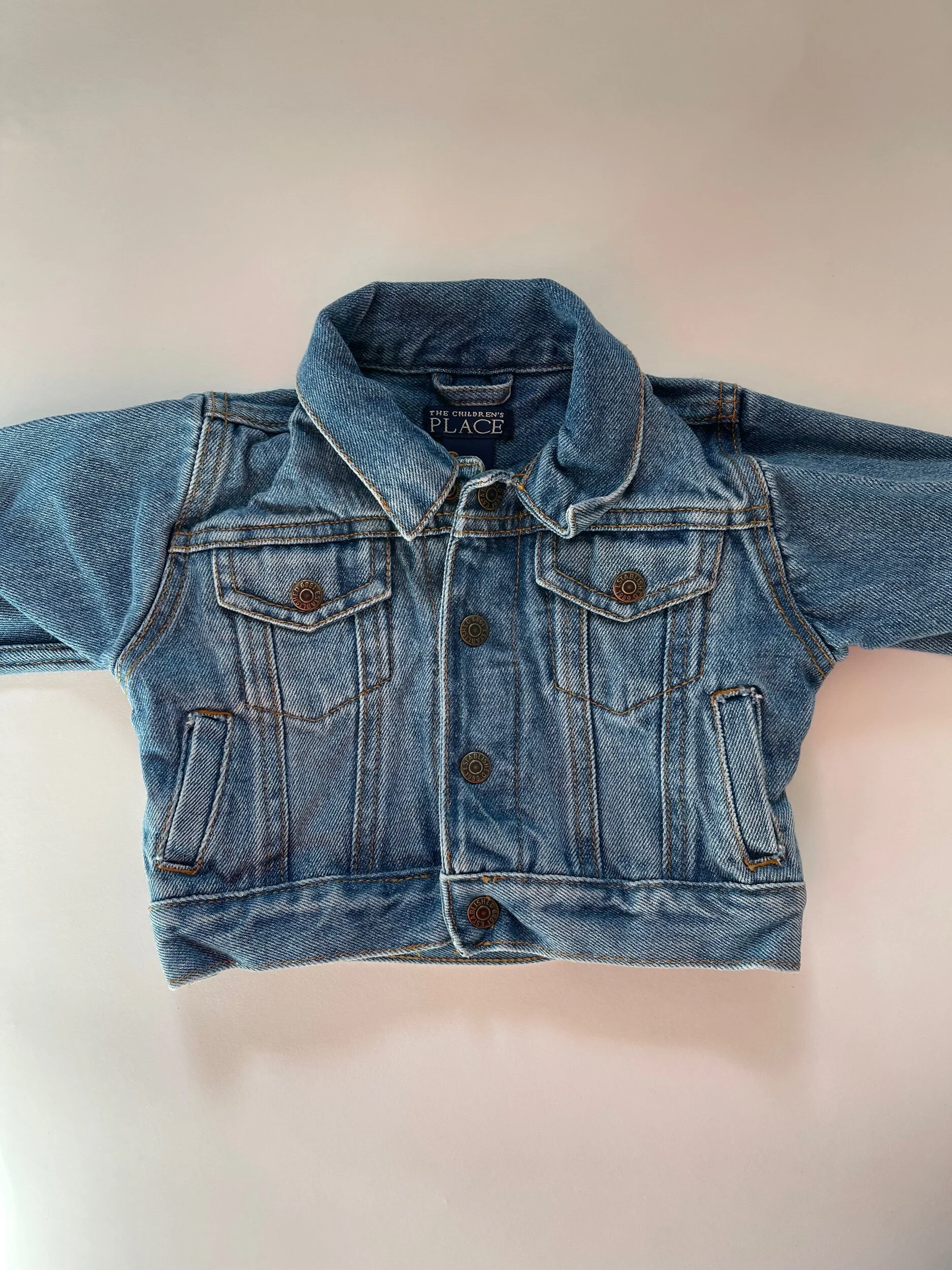 AA3B39A8-3EB5-4F80-B53B-DE4038774886