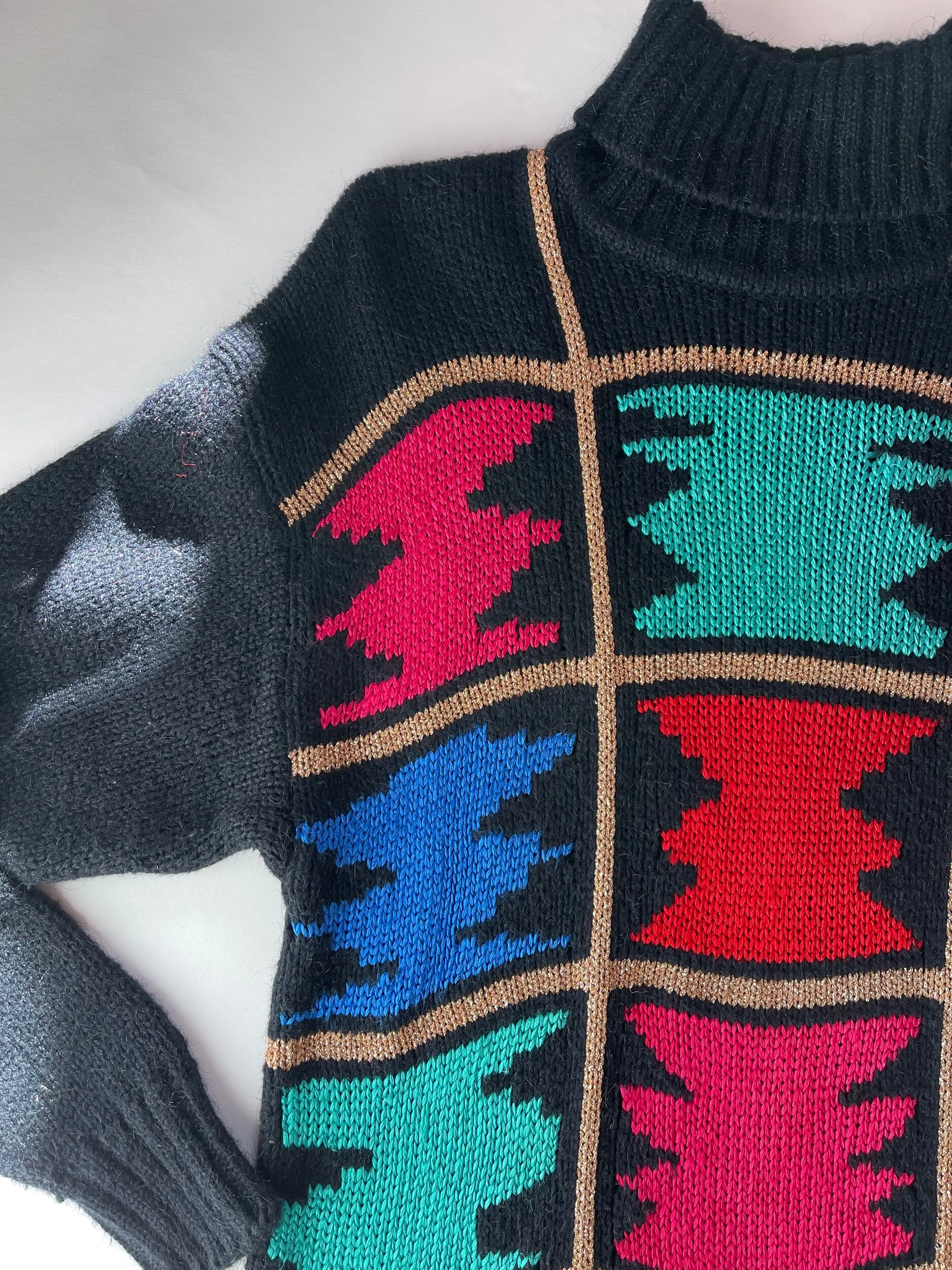 C4CDE051-867F-46B6-BFCB-8109939BECE1