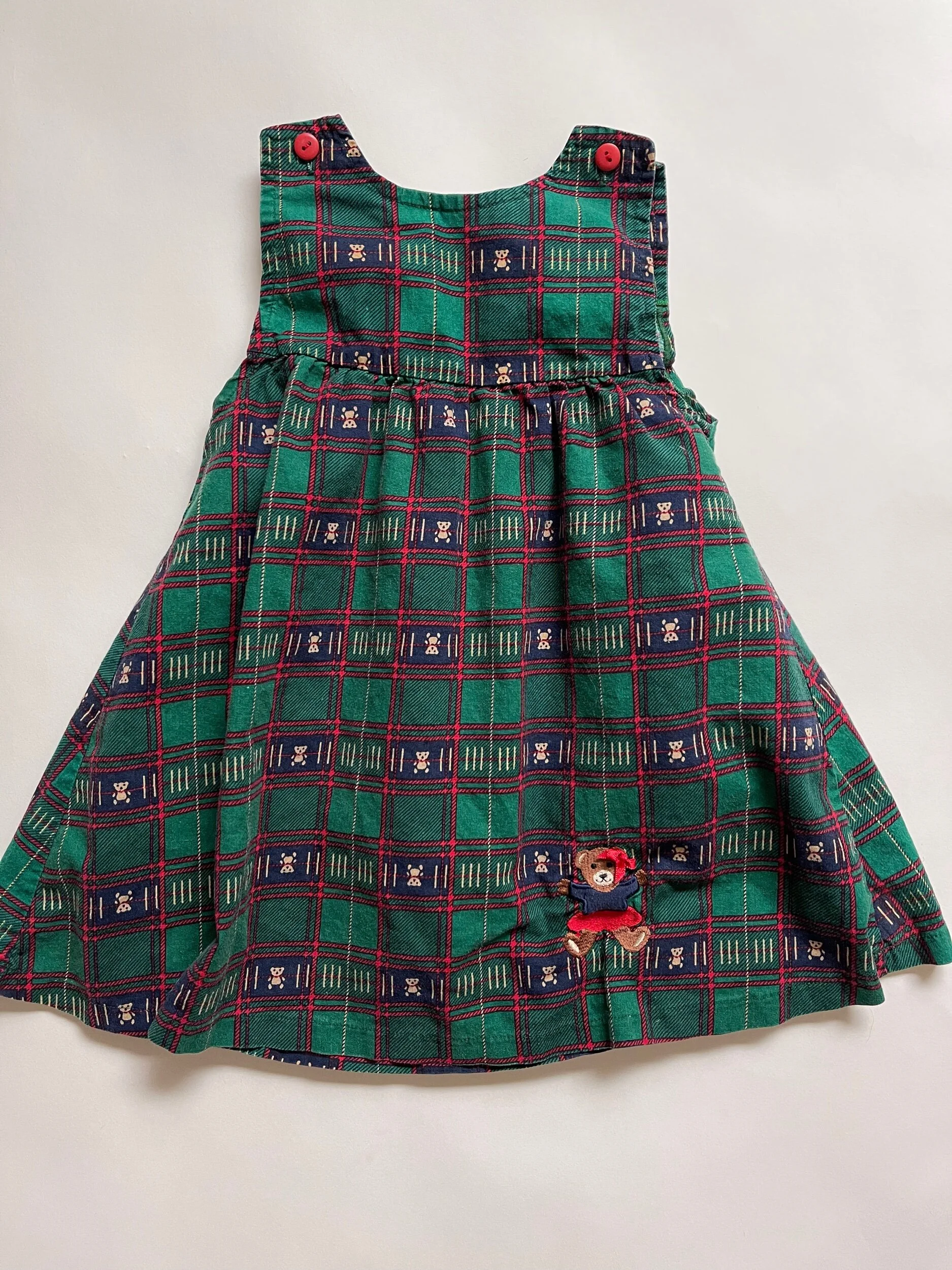 5DFA0A20-F03E-4CB6-B9C6-736036BE2B34