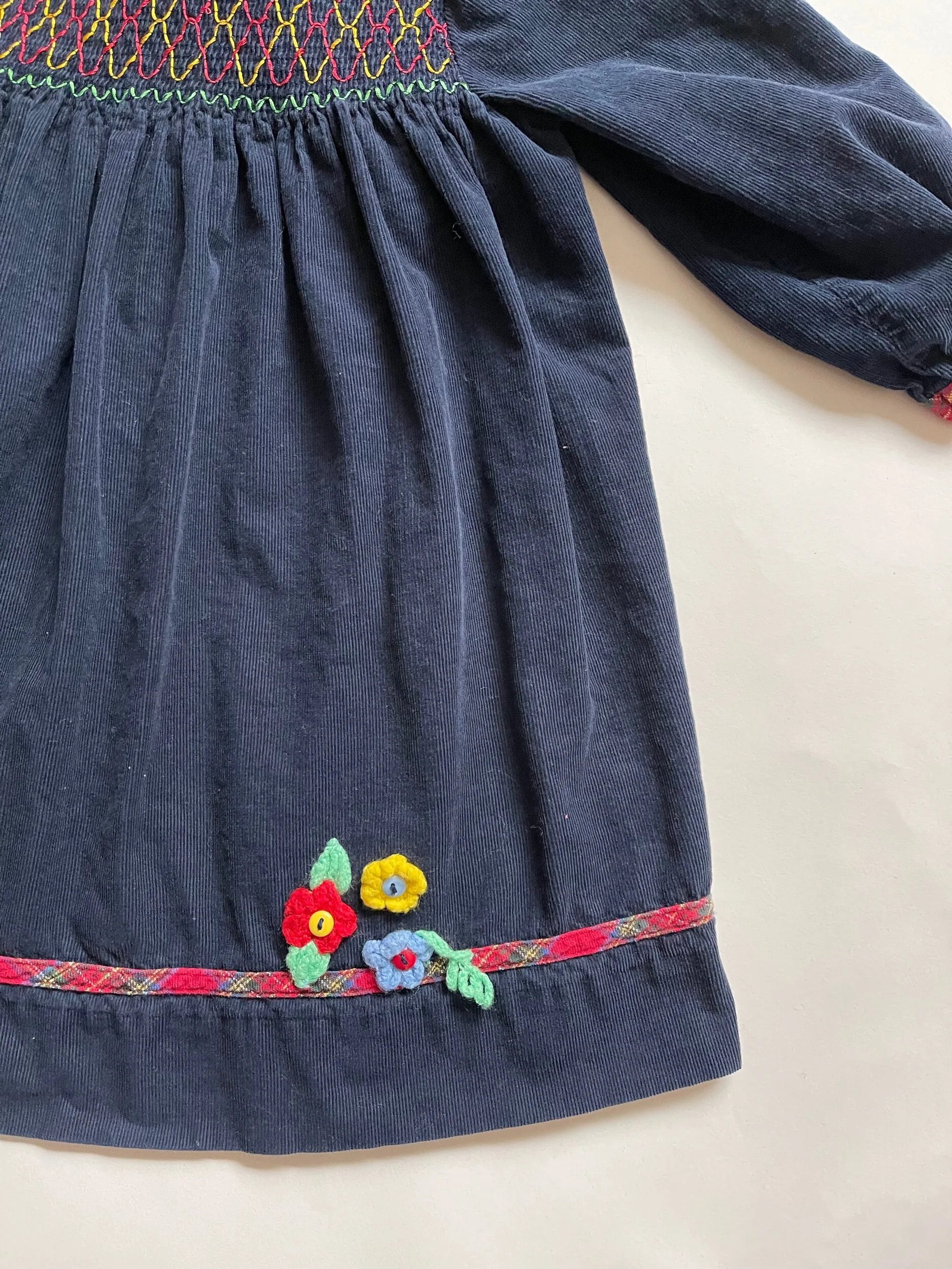 7B252542-1609-48B1-82EB-5B5D6C013548