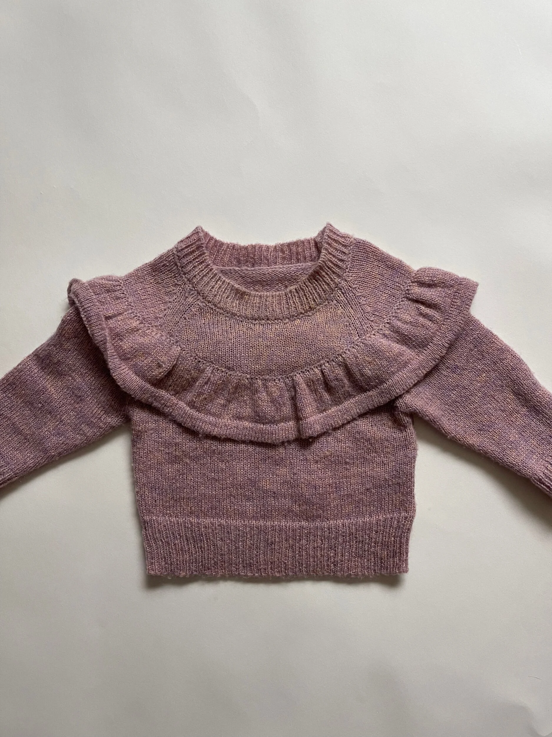 EDB35DB8-A2C8-4CA1-B020-4544F8976605