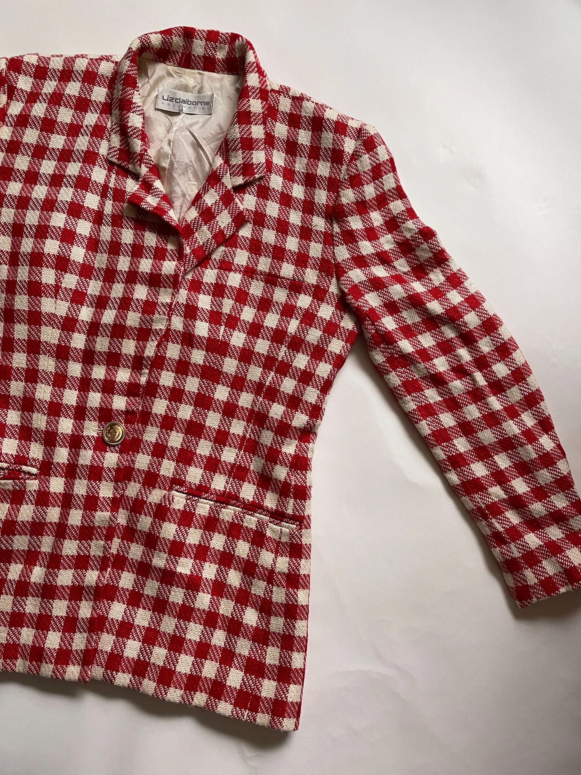 FD00A7CB-3BBD-4931-8004-13BB838A01B2