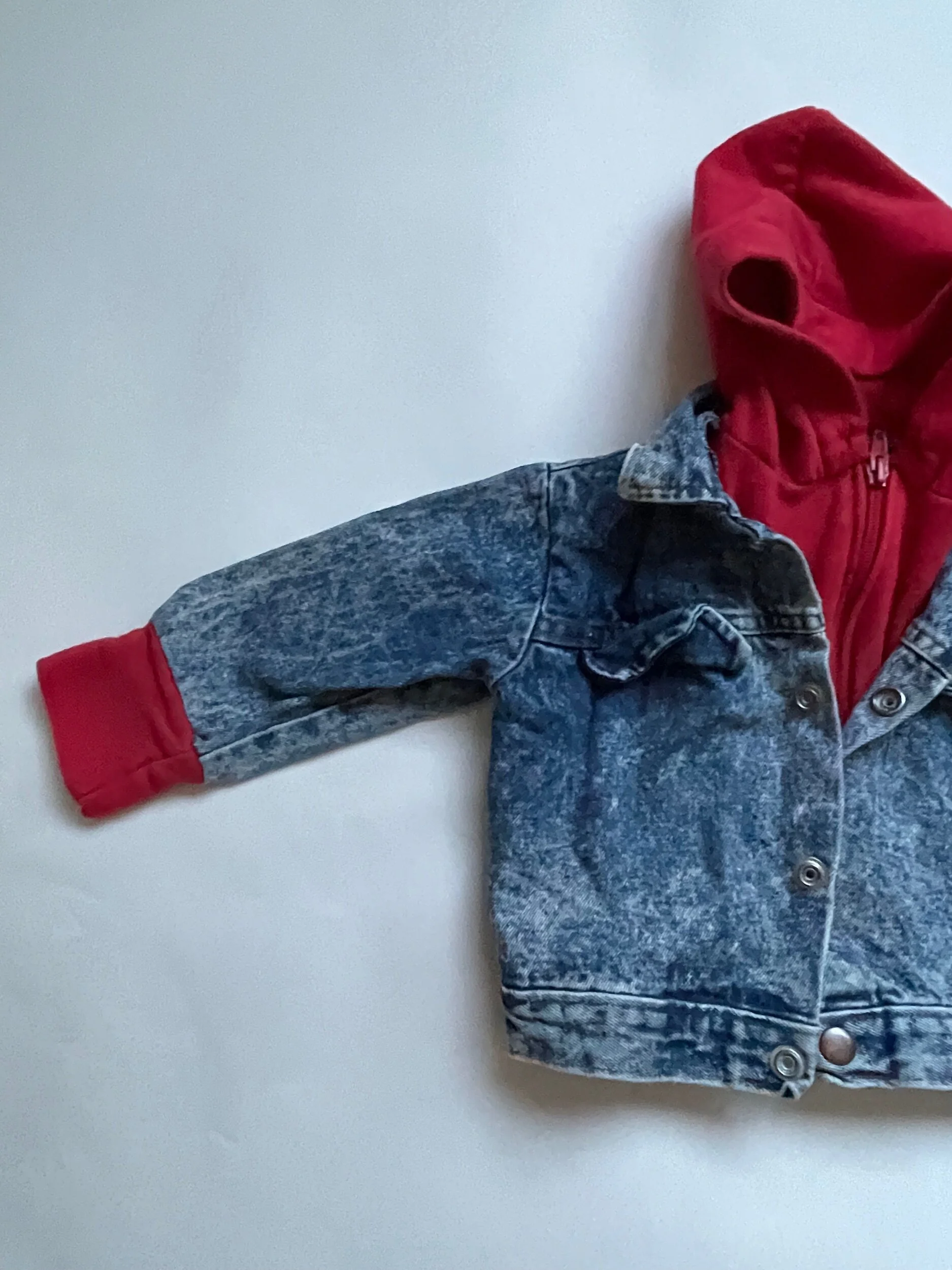 94128F86-BA7B-49A1-B807-3D87F85149B2