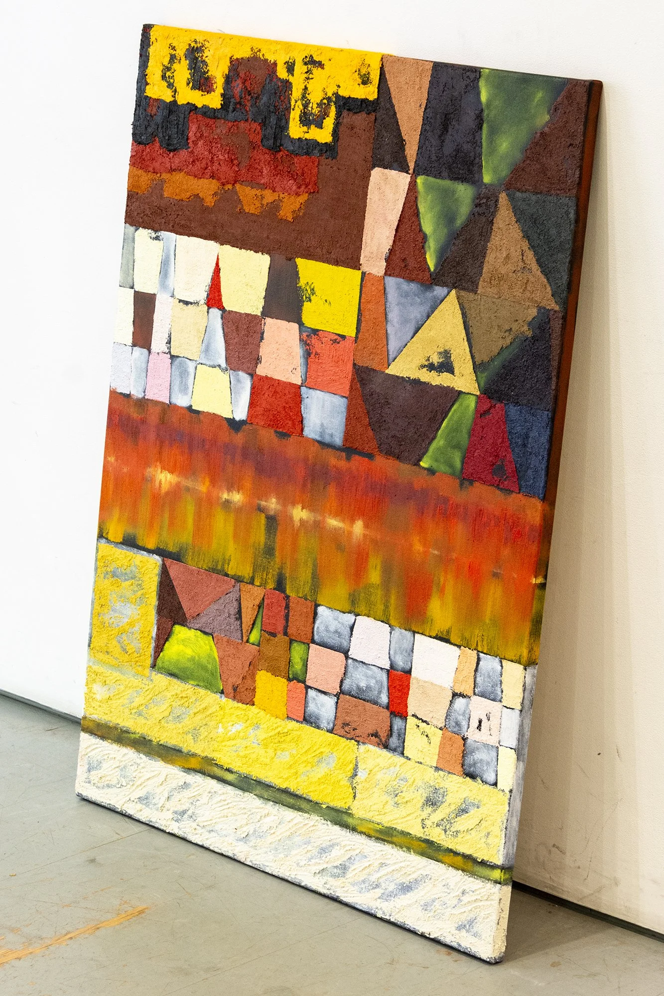 Divisiones XIV, óleo sobre lienzo, 100x75 cm. Divisiones es una serie centrada en un sentido minimalista de la composición junto a una combinación cuidadosamente estudiada de color y textura.