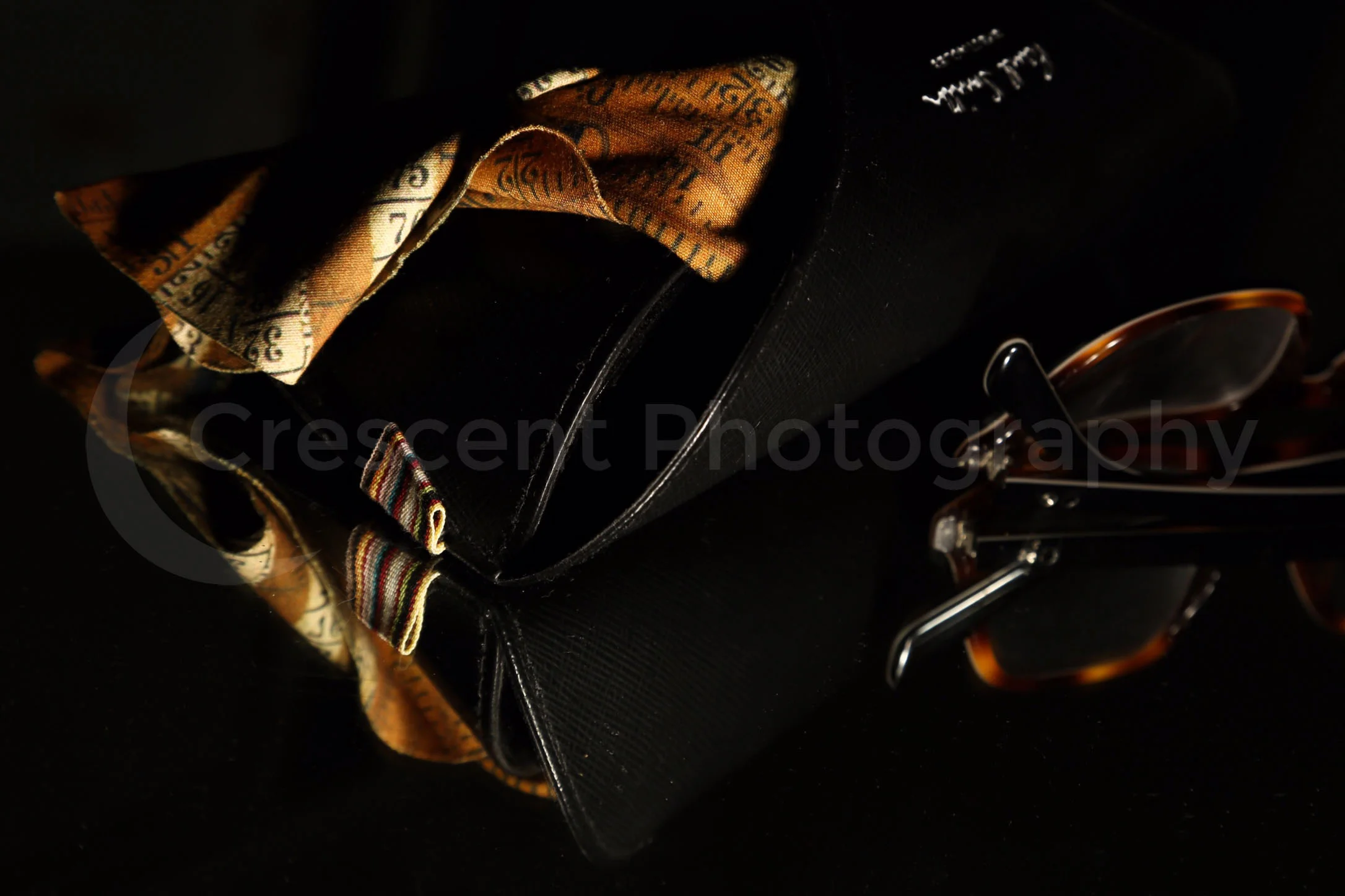 Glasses, cloth and case. Colour can be just as striking as black and white