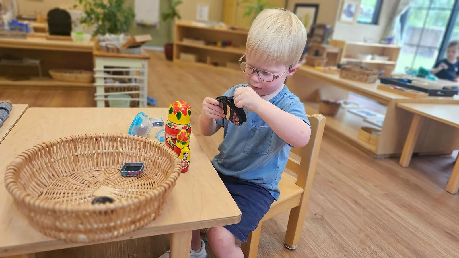 Callum open and close basket.jpg