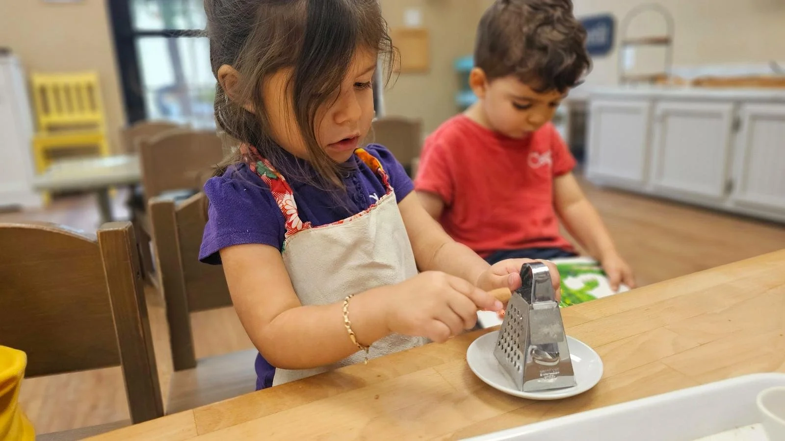 Zara cinnamon grating.jpg