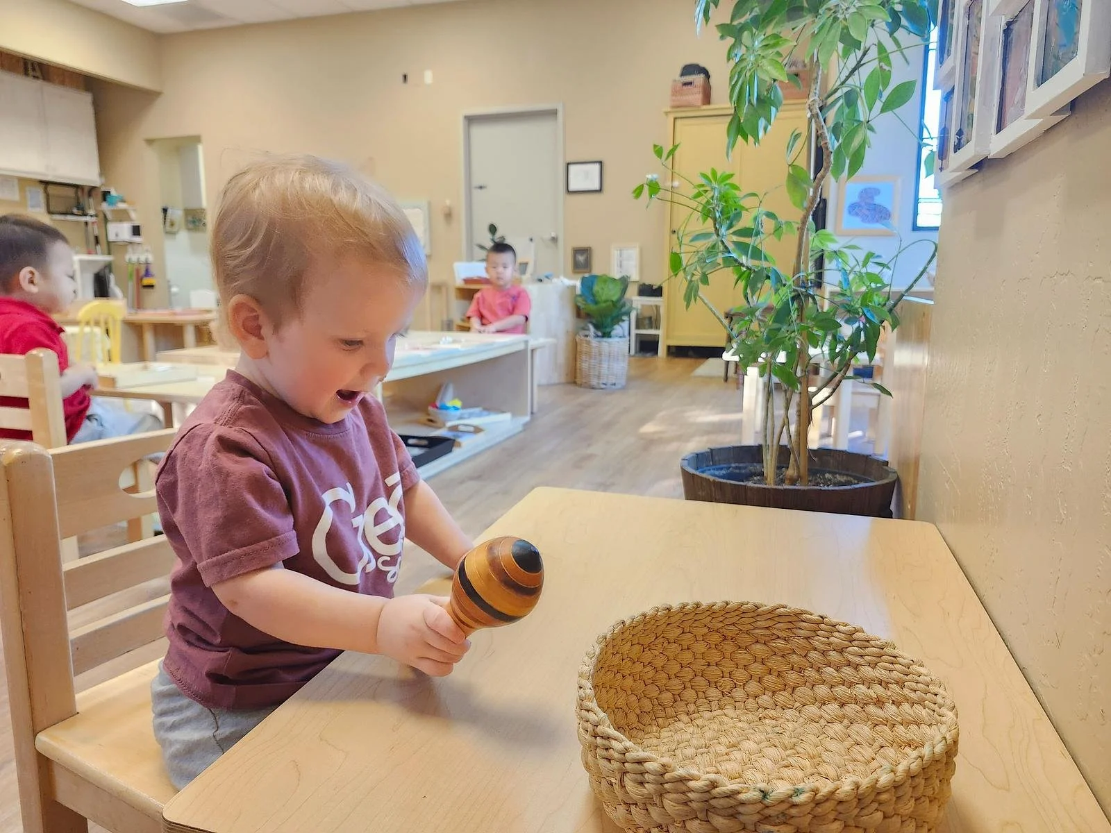 Cooper maracas.jpg