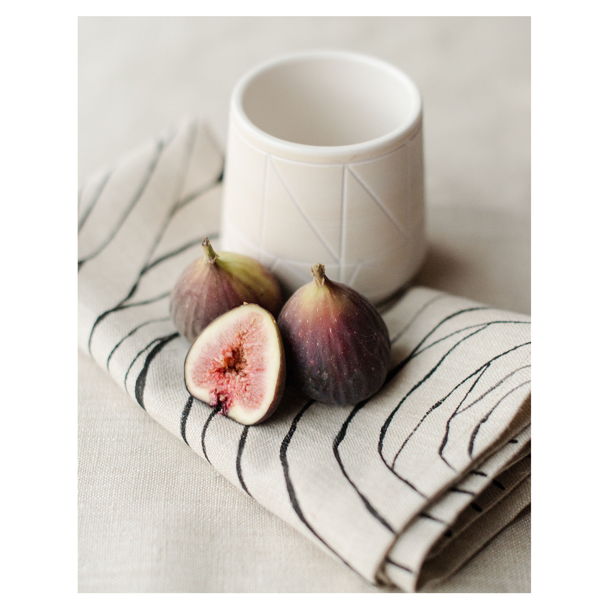 LainaLynn_WaterRipples_Napkins.jpg