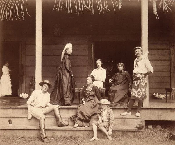 Robert Louis Stevenson (middle) with his mother, wife, and stepchildren at Villa Vailima, their home in Samoa. Public domain since copyright has expired: Wikimedia Commons