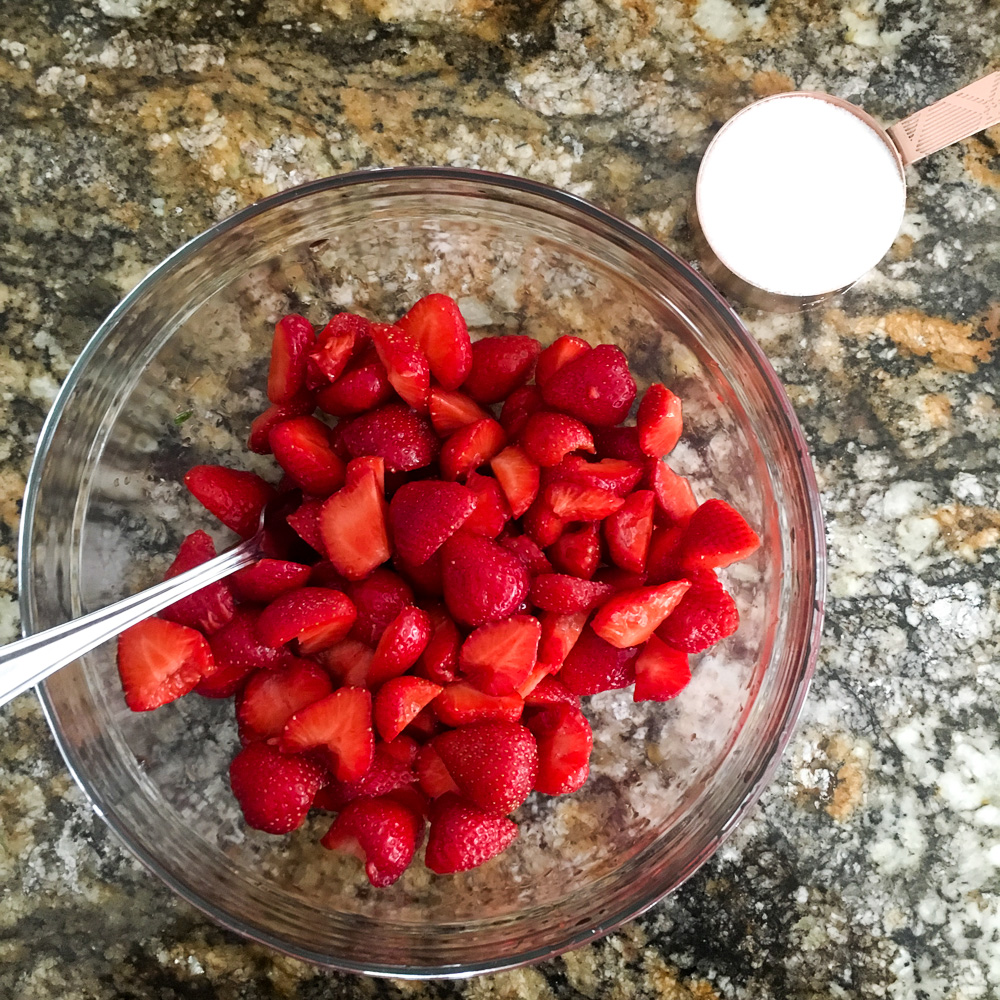 Macerating the berries